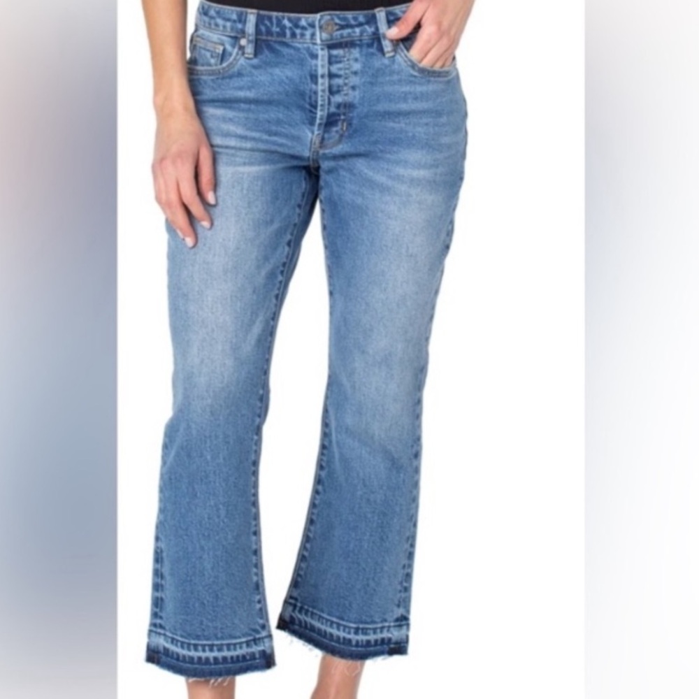 Women’s Ankle Jeans.        size 00.